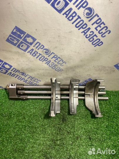 Вилка МКПП Kia Sorento кроссовер 2.5 D4CB.2005