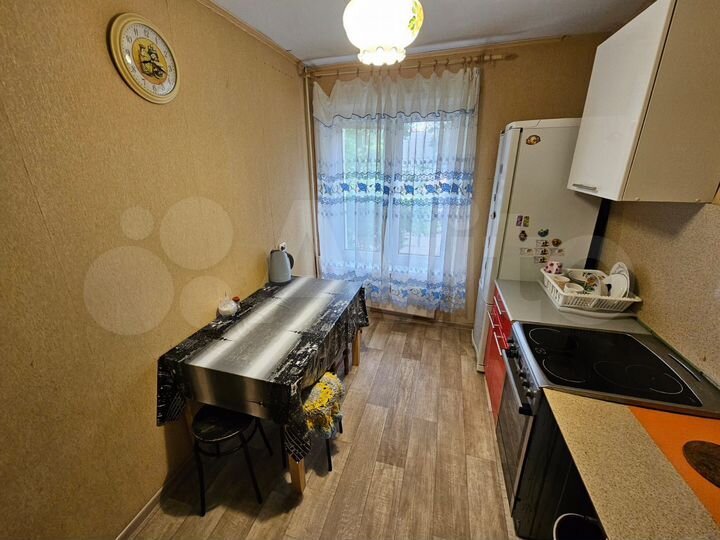 3-к. квартира, 65 м², 1/9 эт.