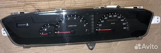 Панель приборов toyota noah 838002J060