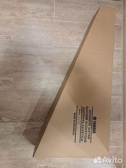 Гитара новая в упаковке Yamaha F-600