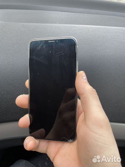 iPhone X, 64 ГБ