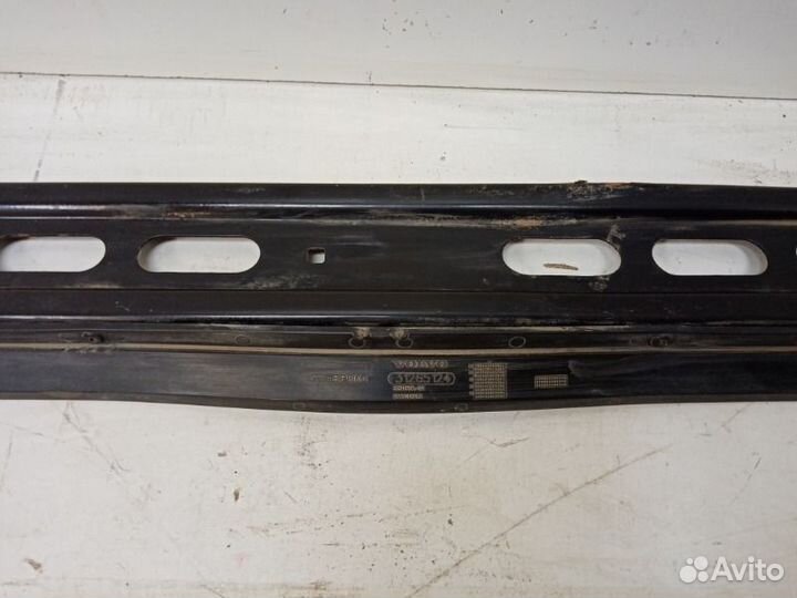 Балка подрадиаторная Volvo S60 2 2010