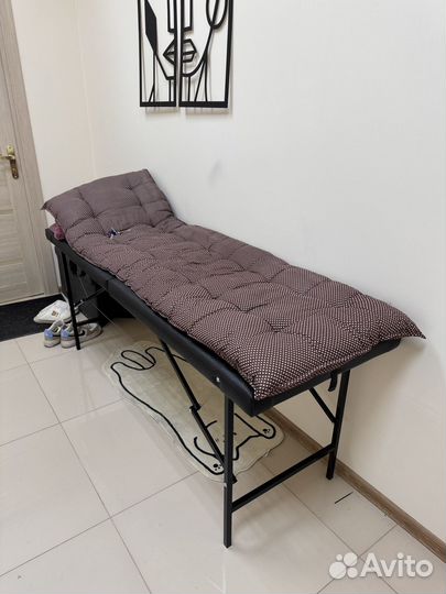 Кушетка для наращивания ресниц / косметологическая