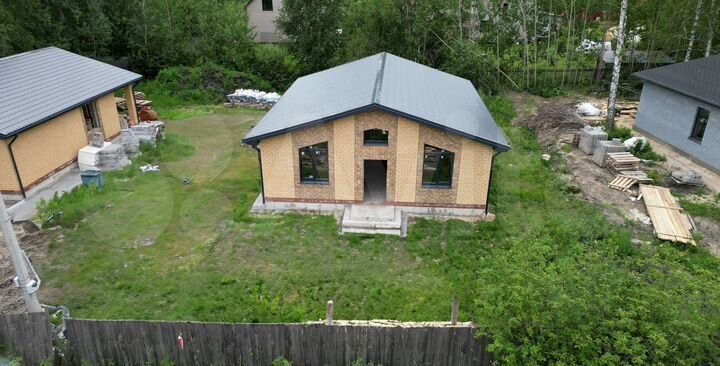 Дом 95 м² на участке 7,7 сот.