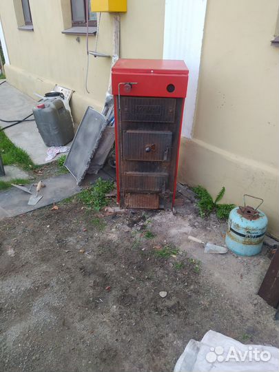 Твердотопливный котел, длительного горения бу