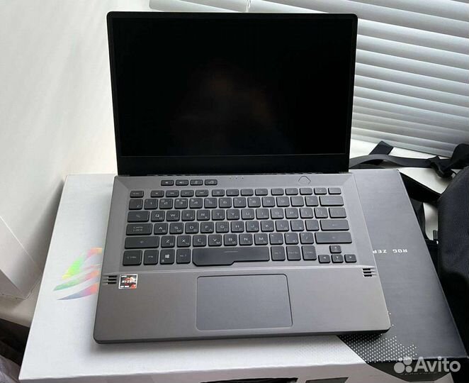 Asus ROG zephyrus G14 RTX2060