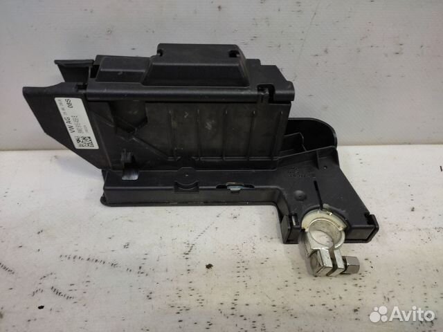 Клемма акб + Audi A4 B9 2015