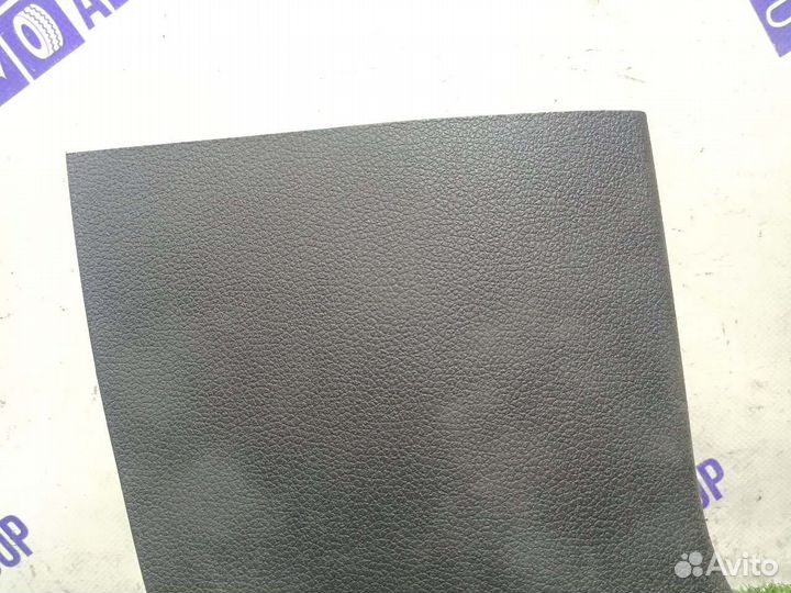 Накладка порога передняя правая Volkswagen Polo