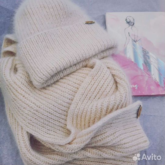 Шапка, косынка, капор, свитер на заказ