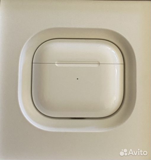Apple AirPods (3rd generation)