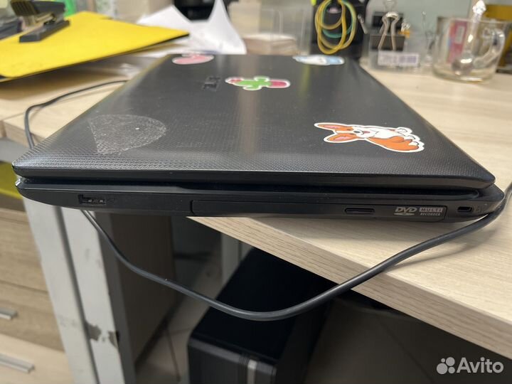 Ноутбук asus