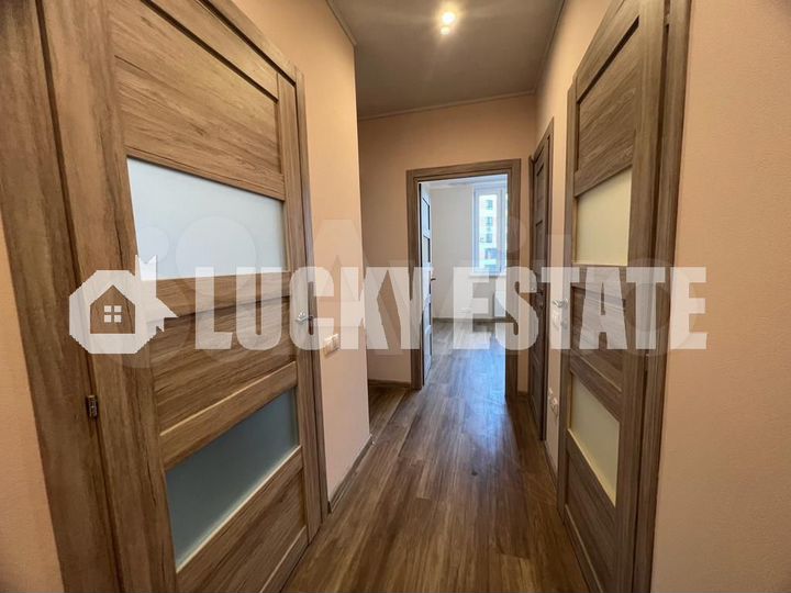 2-к. квартира, 55 м², 10/17 эт.