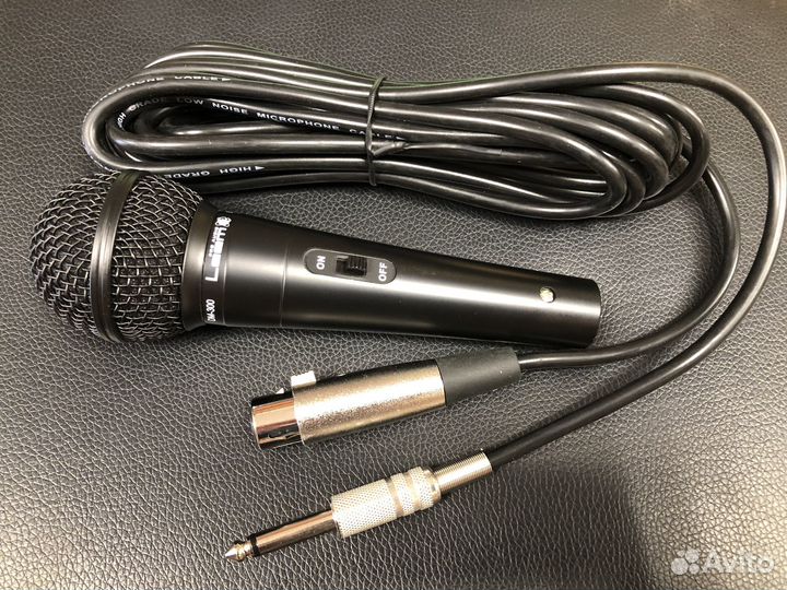 Микрофон для вокалистов проводной Leem