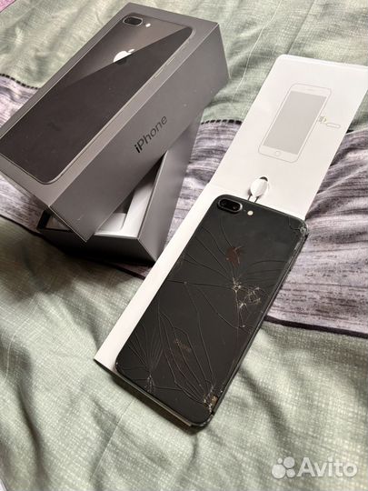 iPhone 8 Plus, 64 ГБ
