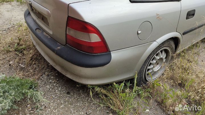 Фонарь задний opel vectra b liftback