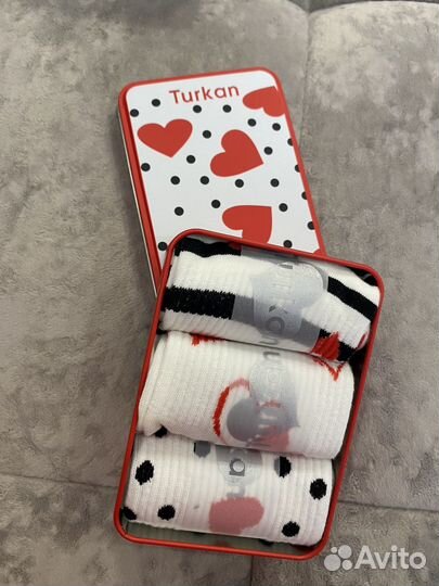 Носки в коробке