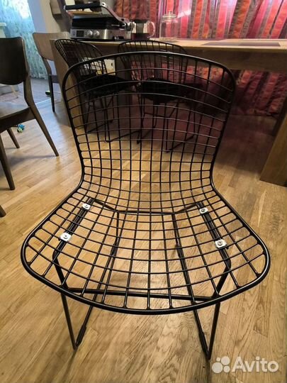 Стулья металлические Bertoia