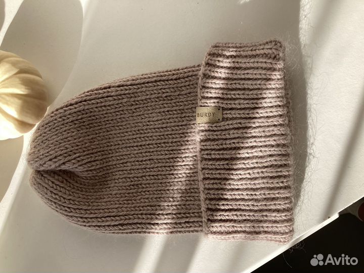 Шапка ручная работа женская