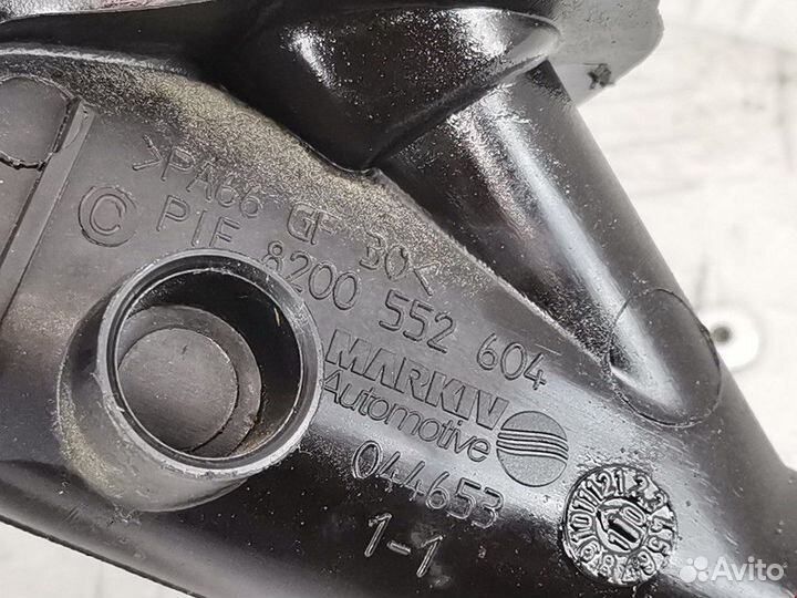 Патрубок вентиляции картера Renault Clio