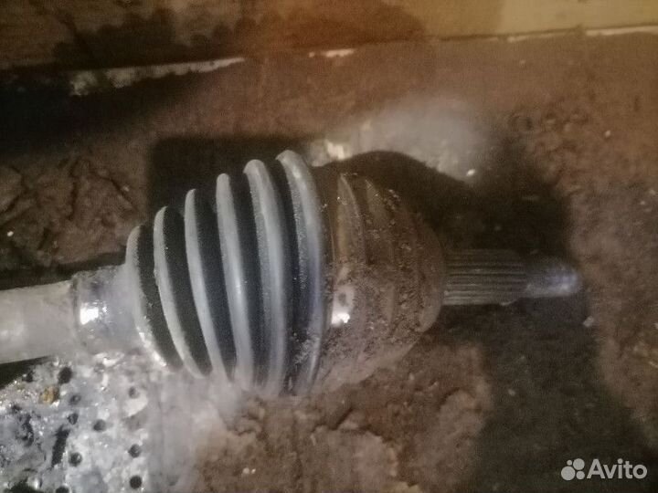 Привод передний правый Renault Megane