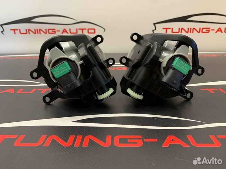 Противотуманные фары Toyota Aqua (P 10 ) O1059