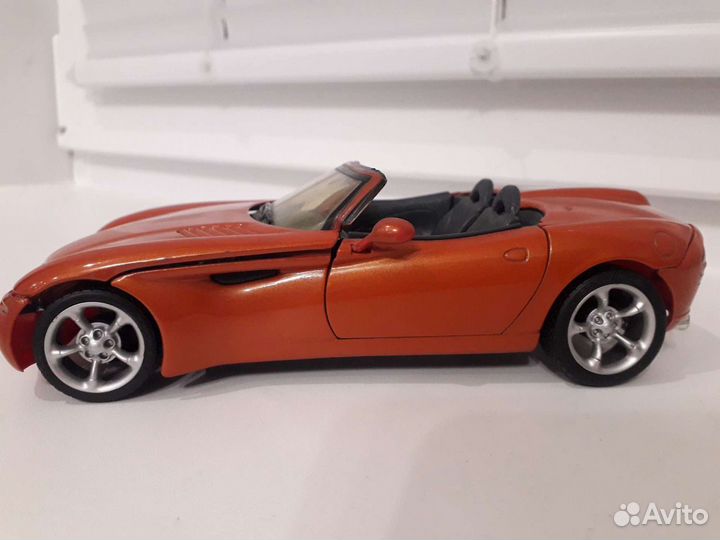 1:24 Dodge Concept 2003г. Maisto
