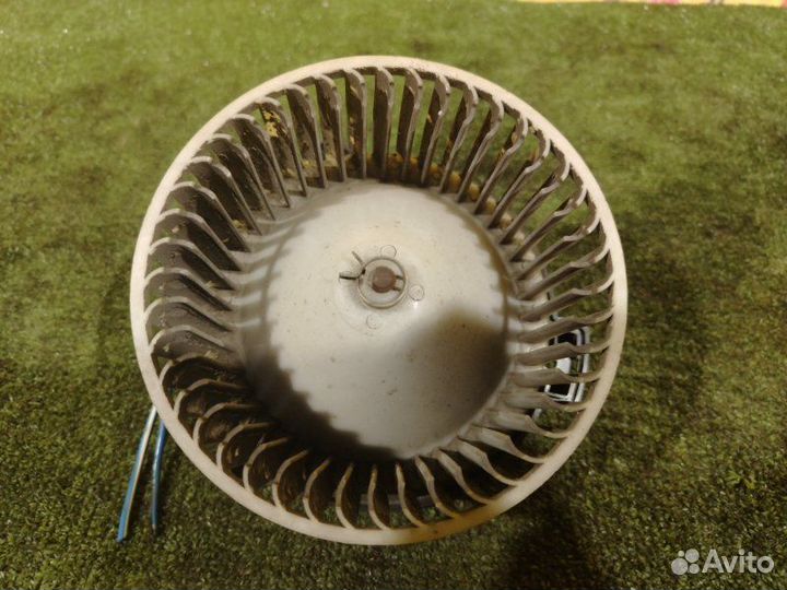 Мотор печки Honda Stepwgn RF1 B20B 2000