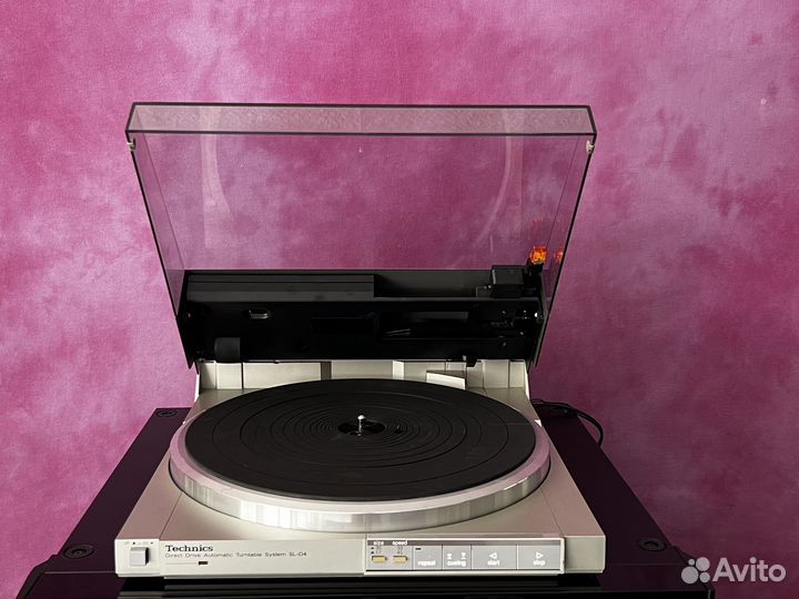 Проигрыватель винила Technics SL-D4