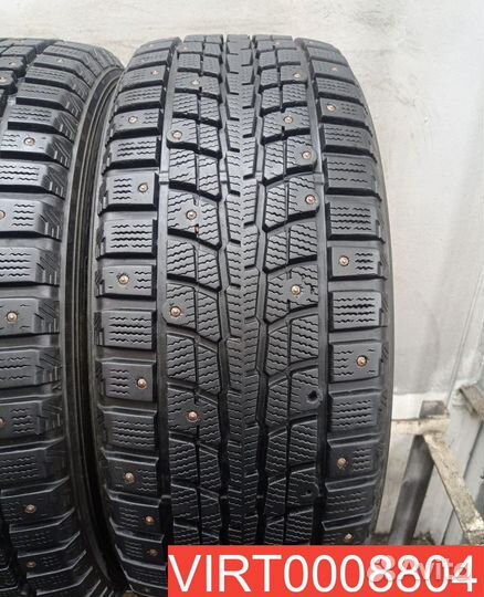 Dunlop SP Winter Ice 01 235/55 R17 99T