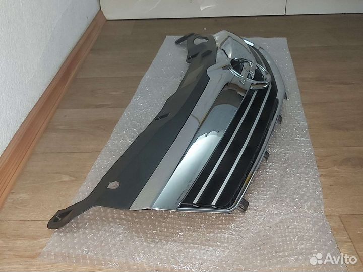 Решетка радиатора Opel Astra h