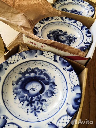 Гжель новые глубокие тарелки для 1го блюда
