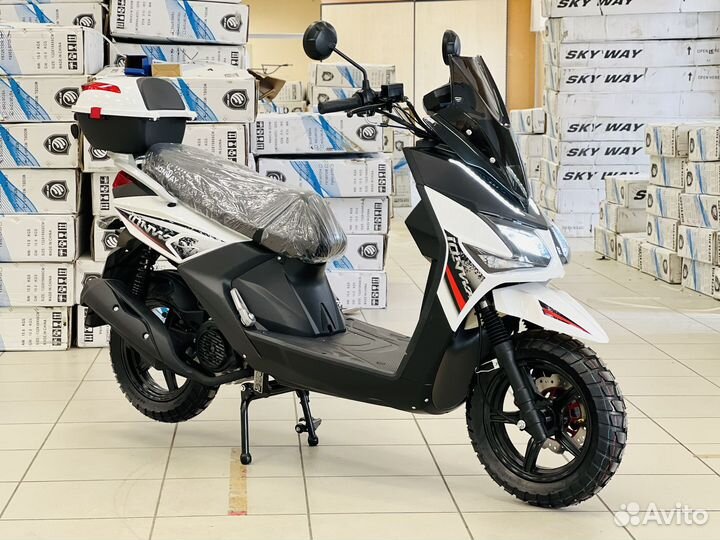 Скутер новый 180 куб.см