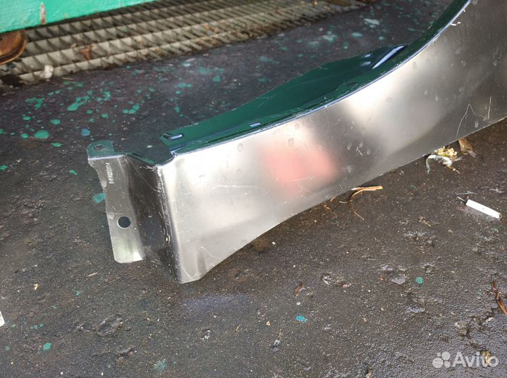 Крыло переднее левое Nissan Tiida C11 2004-2014