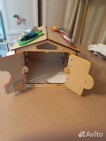 Бизиборд домик со светом