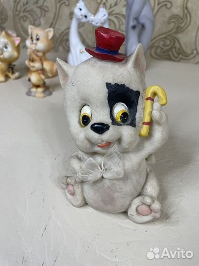 Статуэтки фигурки кошки