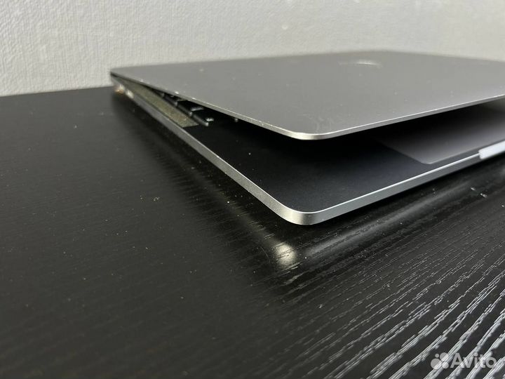 MacBook Pro 2020 16/512