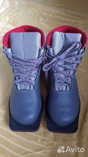 Лыжные ботинки, р-р 35