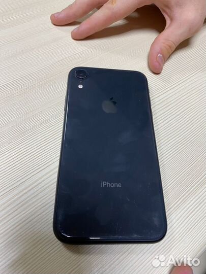 iPhone Xr, 64 ГБ