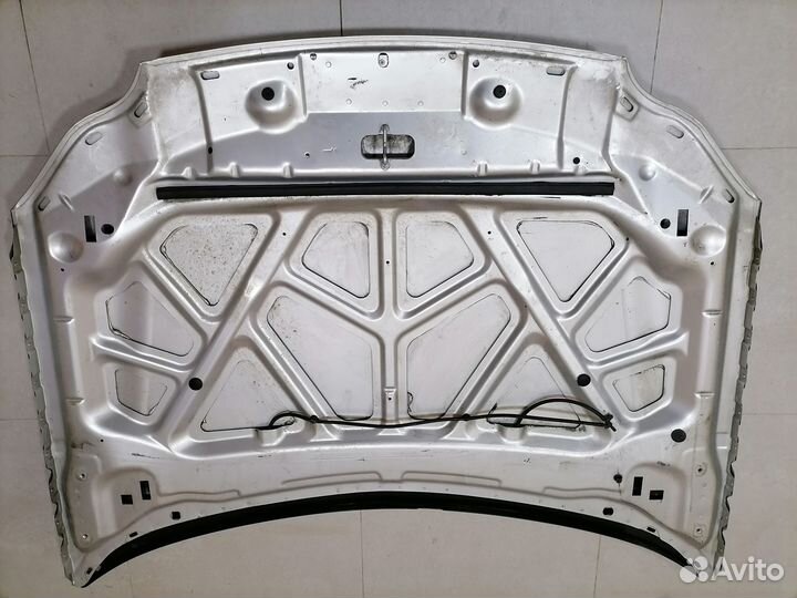 Капот Chrysler Concorde II (1998–2004)