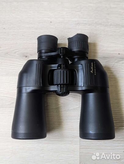 Бинокль nikon action 10-2250