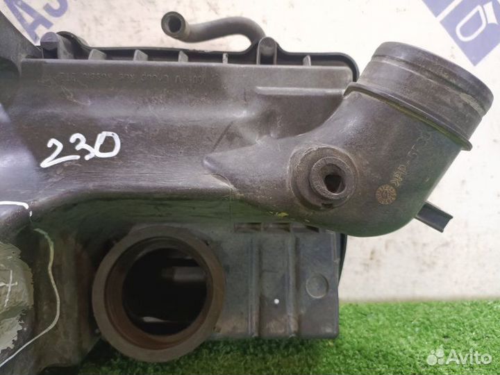 Корпус воздушного фильтра Volkswagen Polo седан