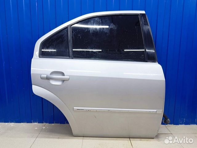 Дверь задняя правая Ford Mondeo 3 1.8 chbb 2001
