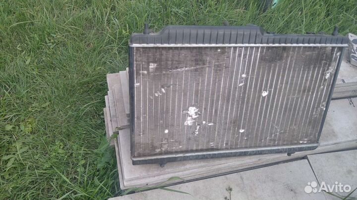 Радиатр от камри