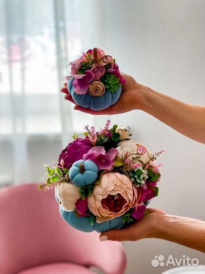 Тыква с цветами декор осенний