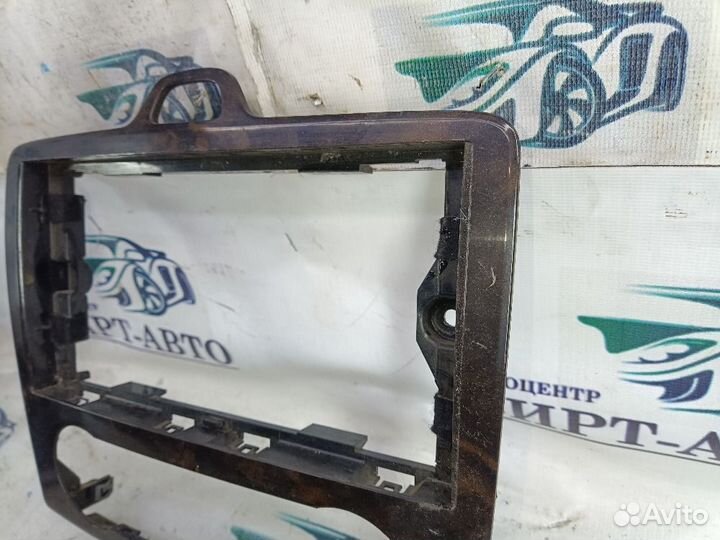 Рамка магнитолы Ford Focus II (2005—2008)