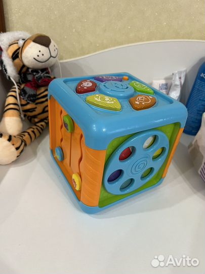Бизикубик музыкальный babygo