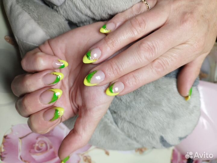 Маникюр на дому