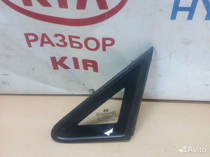 Форточка левая Хундай Старекс Н1