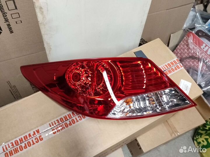 Фонарь задний левый hyundai solaris оригинал