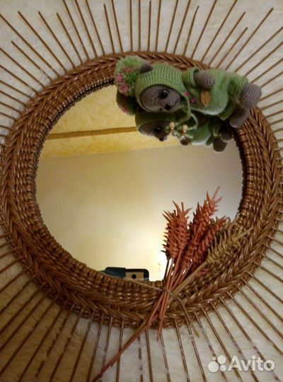 Зеркало настенное 